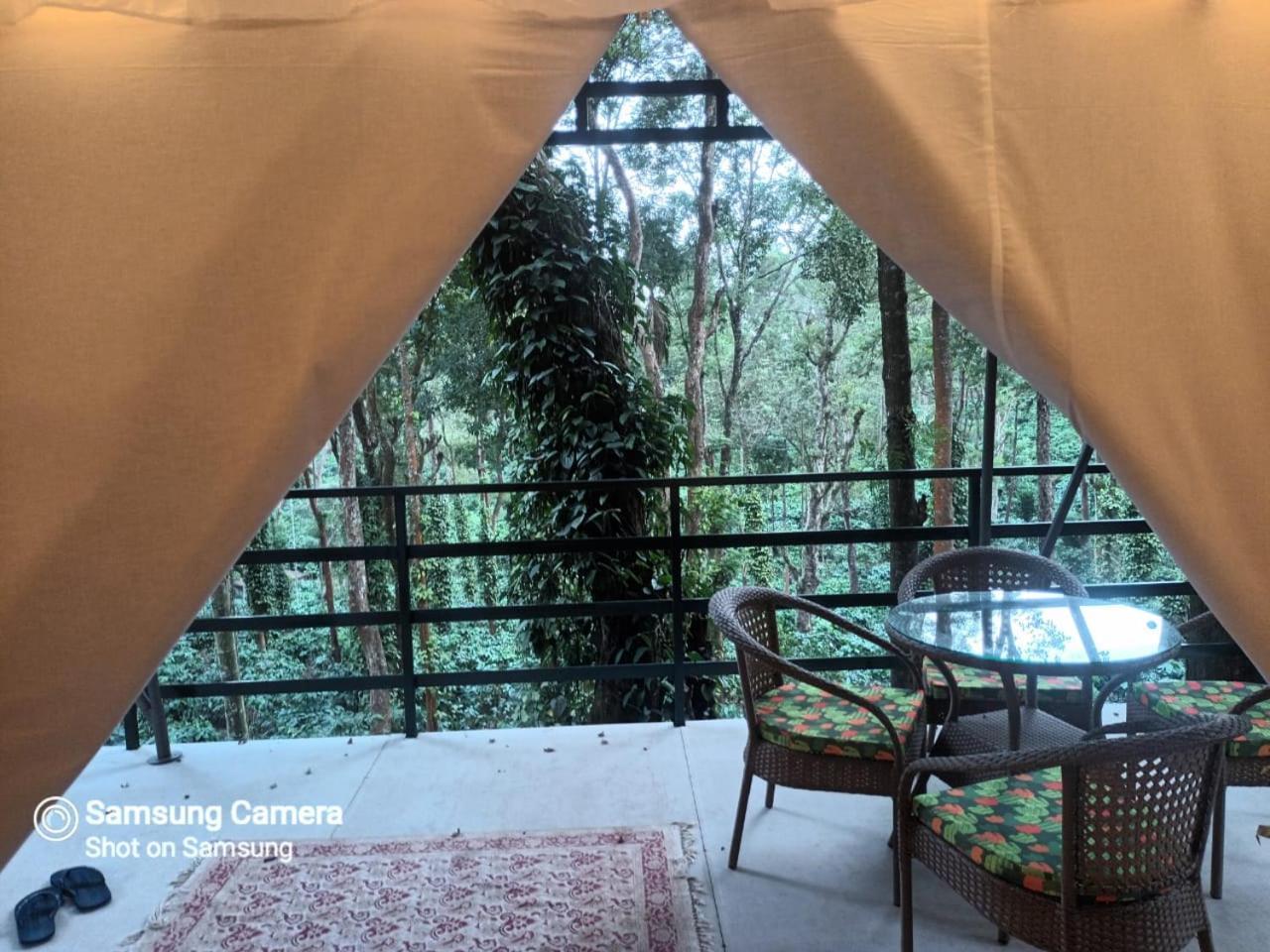 Devi Villa - Plantation Retreat And Forest Getaway Kutta Kültér fotó